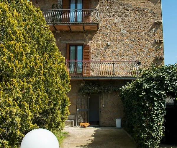 Casa Della Torre * Grotte Santo Stefano